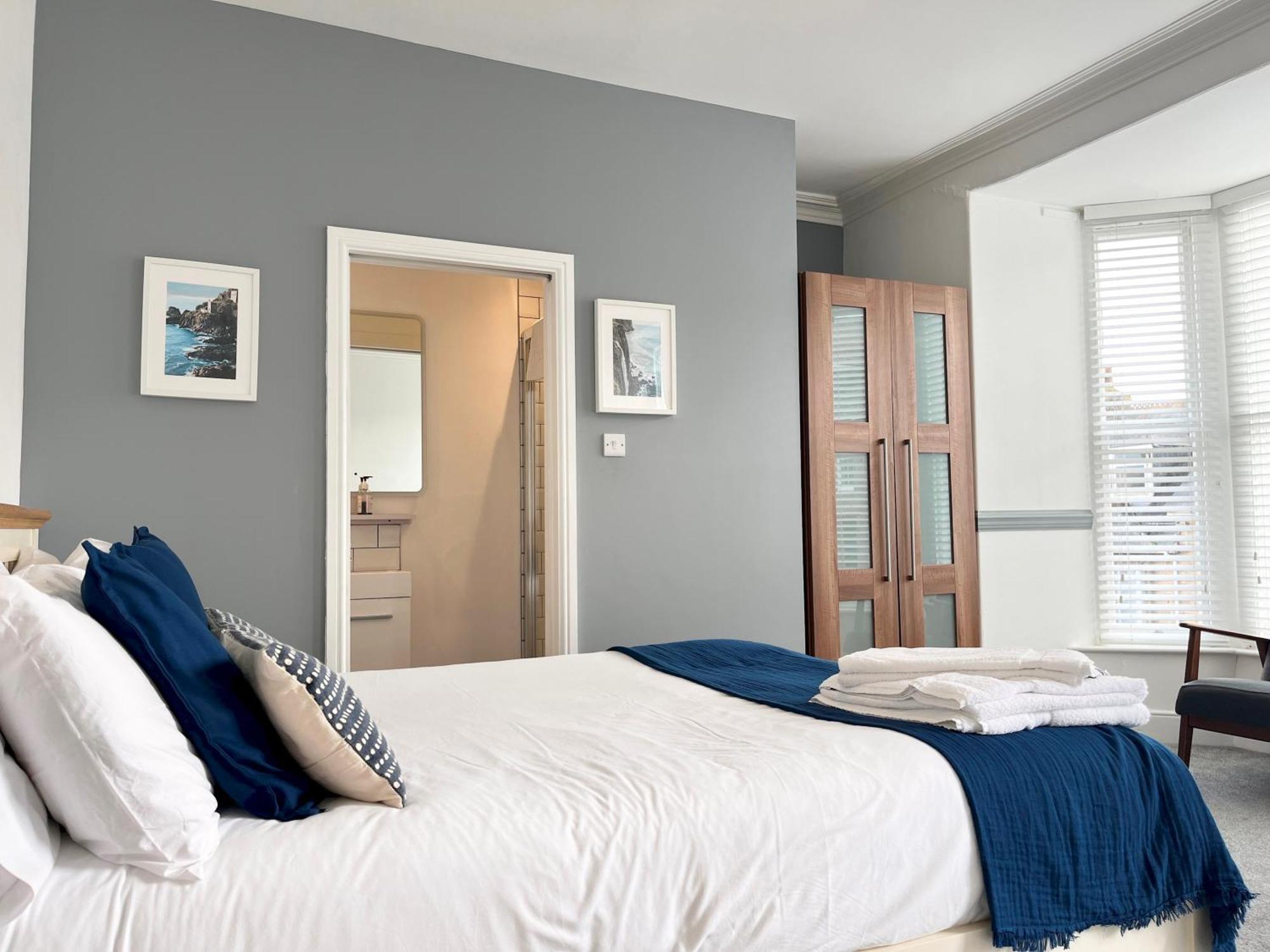 Spacious Home Near Seafront & Train Station 5 Bed Sleeps 10- Central 彭赞斯 外观 照片